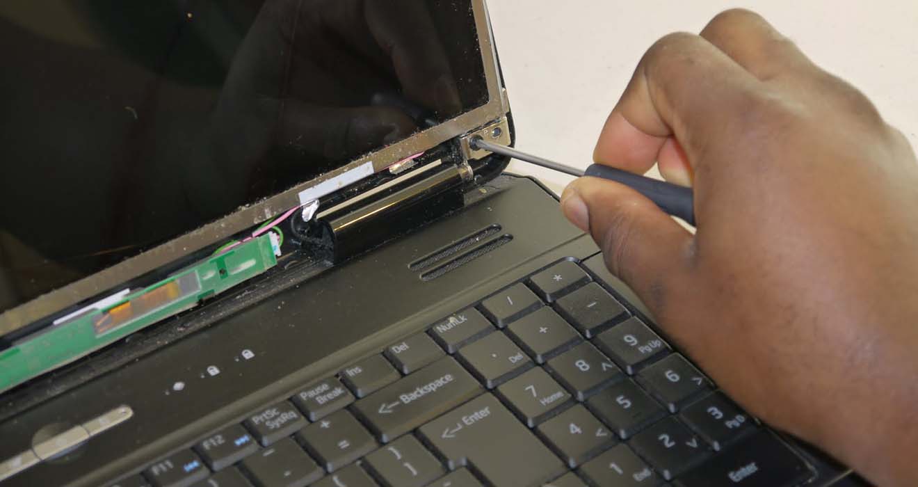 ремонт ноутбуков Emachines в Софрино